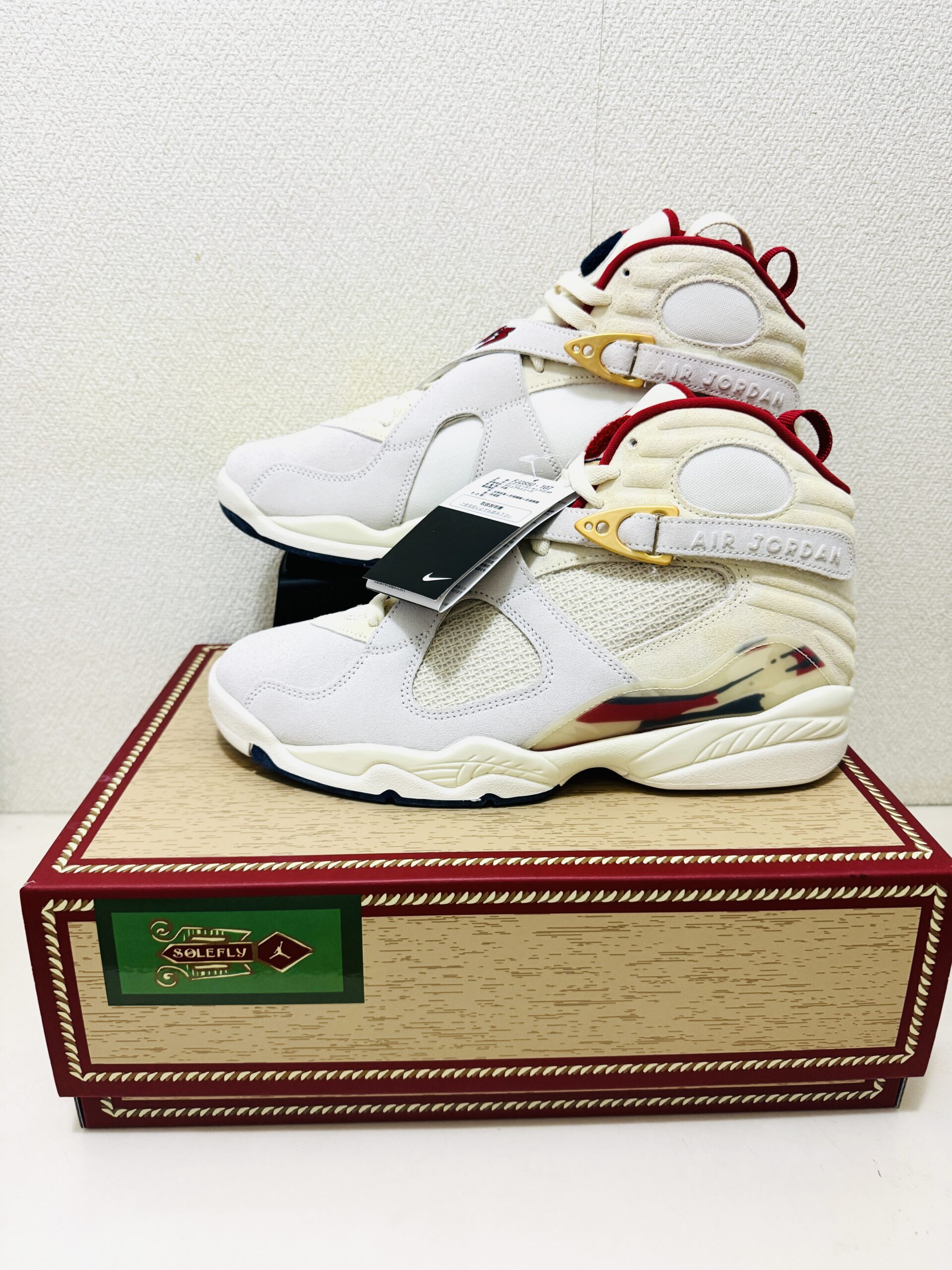 SoleFly × Nike Air Jordan 8 Retro SP Mi Casa Es Su Casaの正面画像