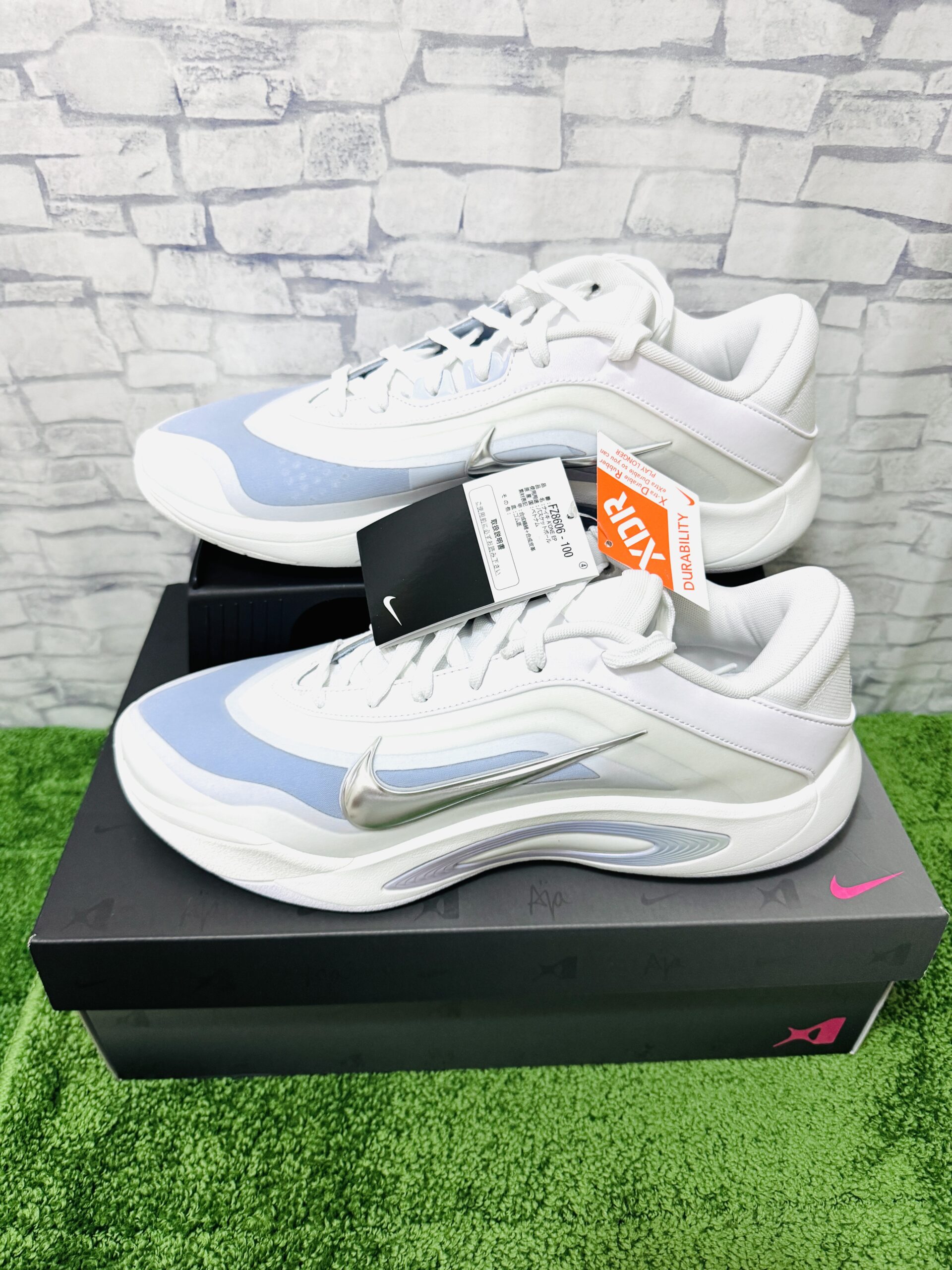 Nike A'One OG Pearls(ナイキ エーワン OGパールズ)の正面画像