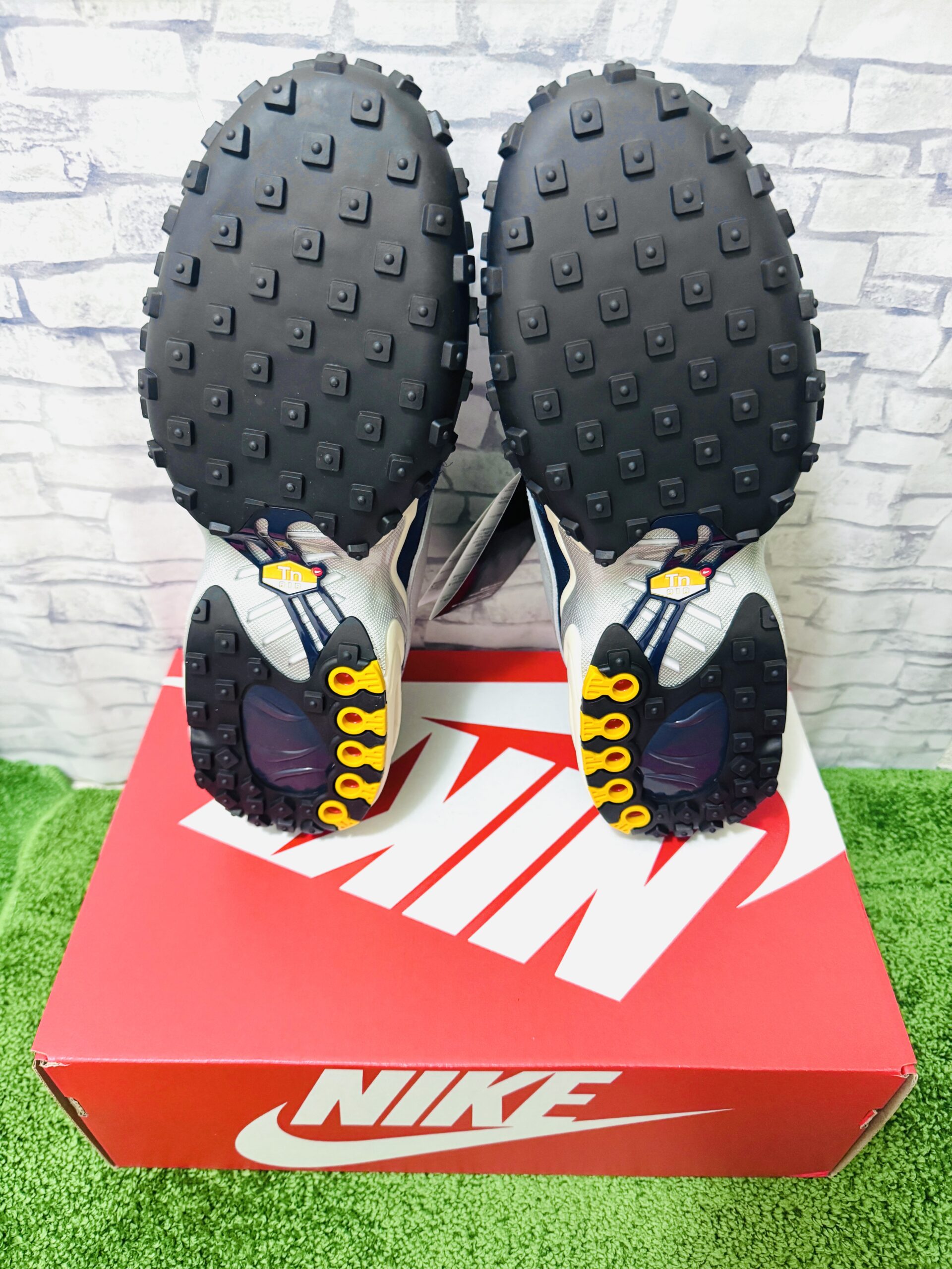 Nike Air Max Waffle Obsidian/Midnight Navy(ナイキ エアマックス ワッフル オブシディアン/ミッドナイトネイビー)のソール画像
