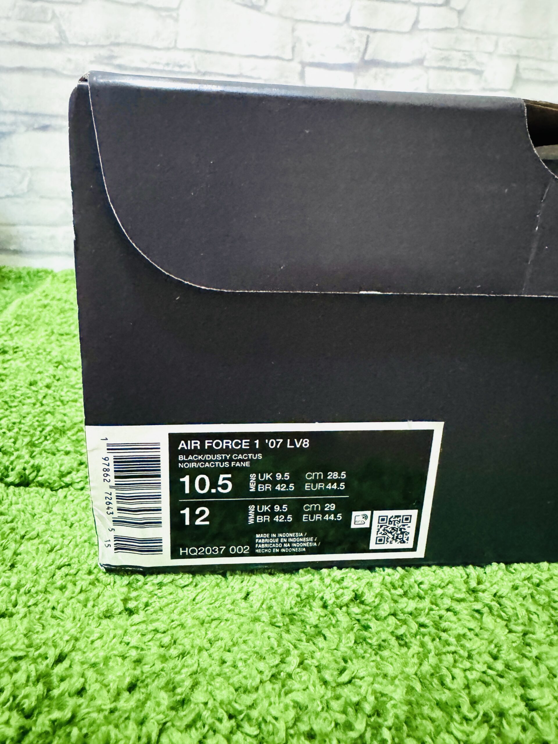 Nike Air Force 1 Low Black Tiffany(ナイキ エアフォース1 ロー ブラックティファニー)の外箱画像